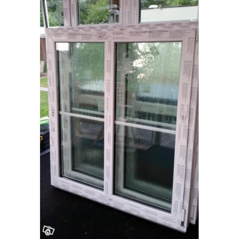 Nya PVC-fönster treglas + altandörr