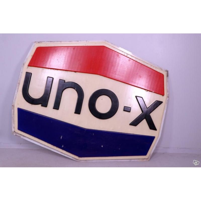 Reklamskylt Uno-X 5 meter hög med belysning